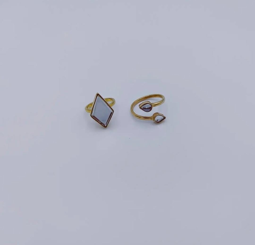 Pyramid Ring
