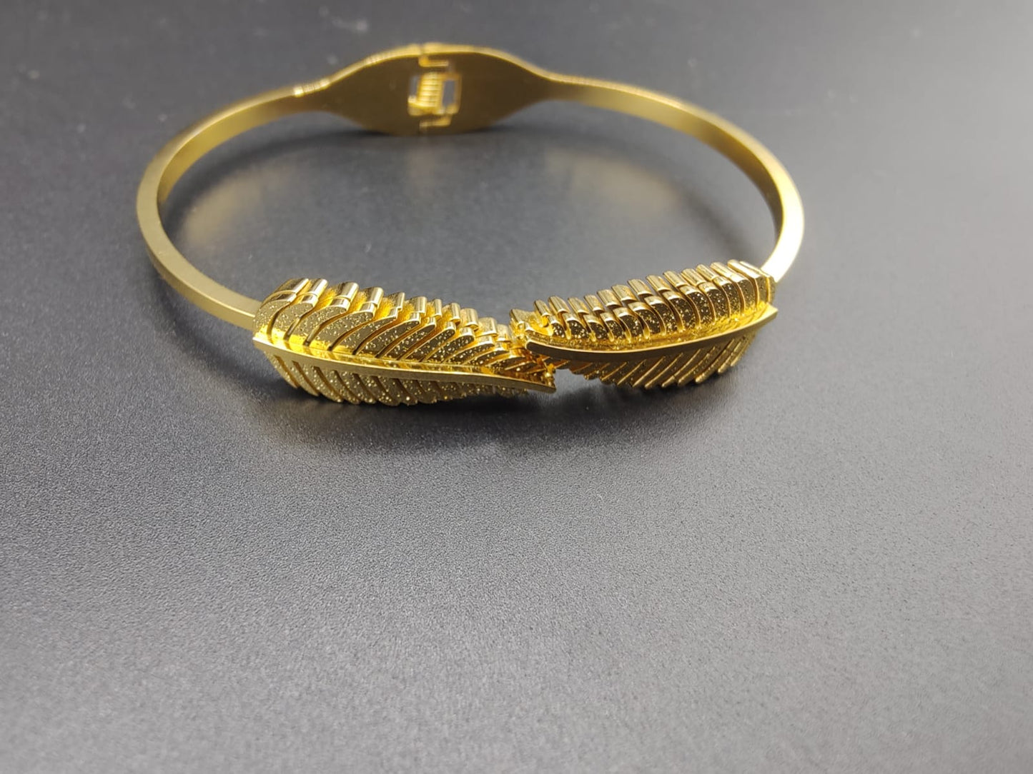 Darpan (Gold)