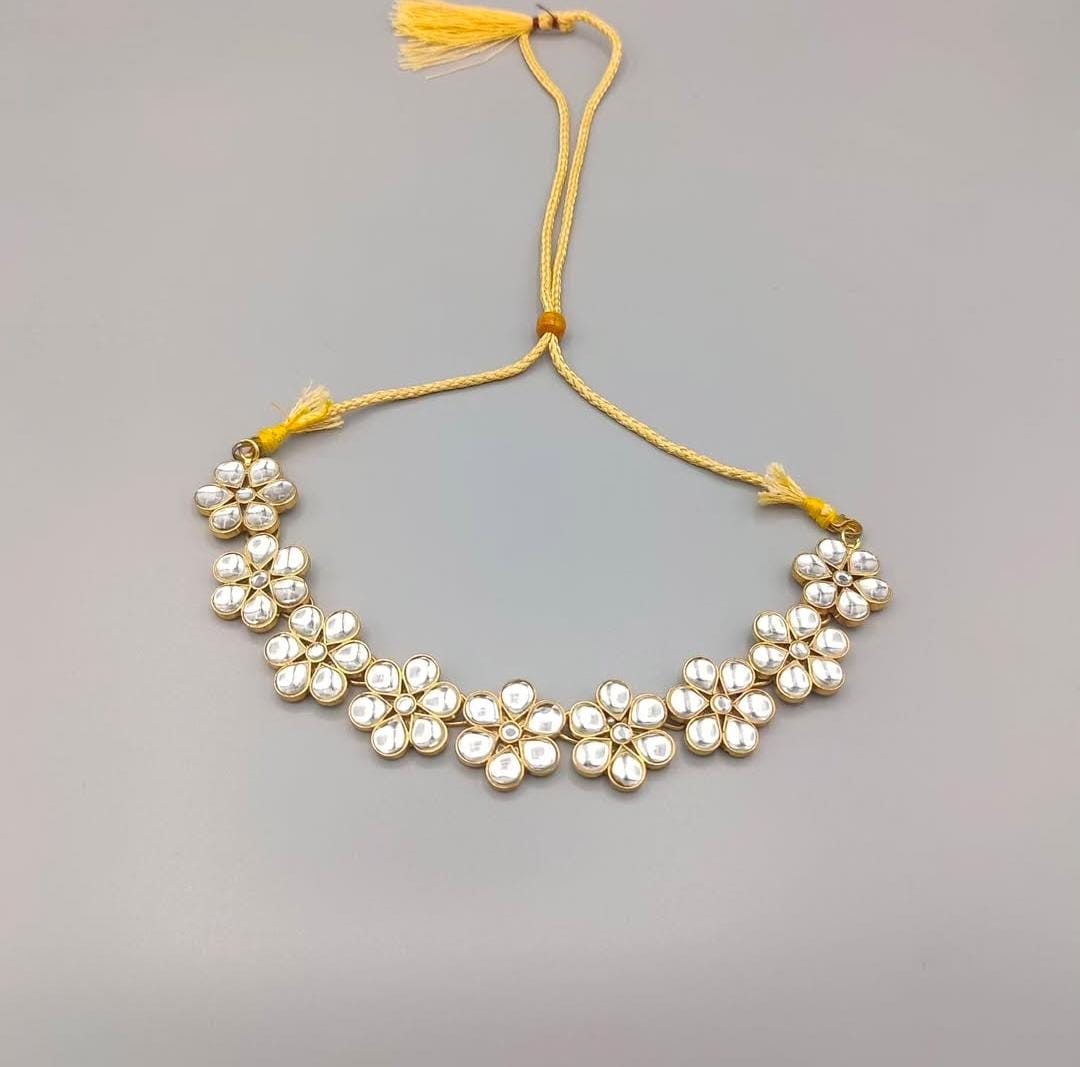 Phool Choker